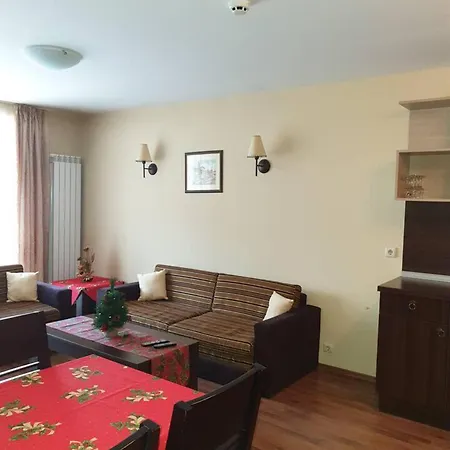 Dream 207 - Sleeps 4 班斯科