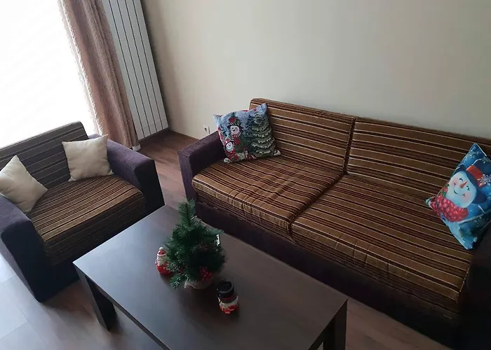 Dream 207 - Sleeps 4