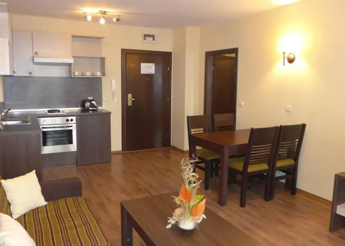 Dream 207 - Sleeps 4 Апартамент Банско