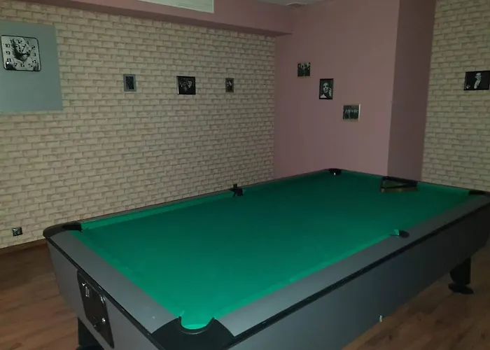 Dream 207 - Sleeps 4